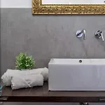 Delux Βαρένα